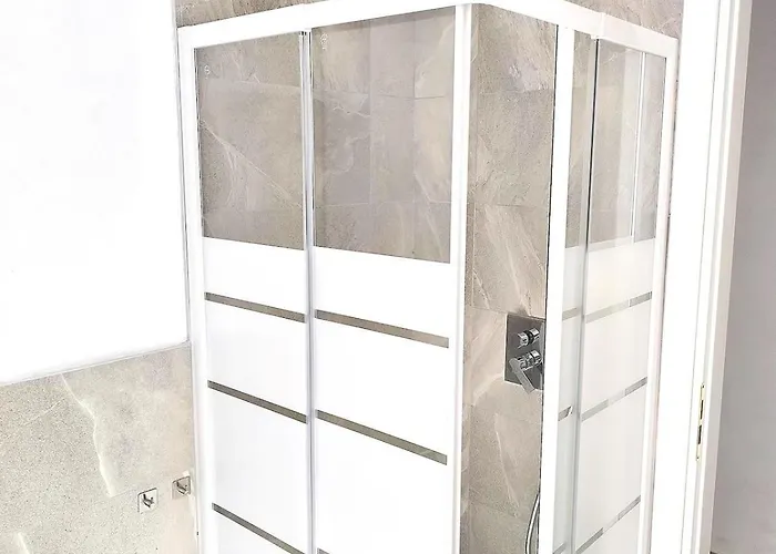 Apartament Eden Just A Few Minutes From Maggiore