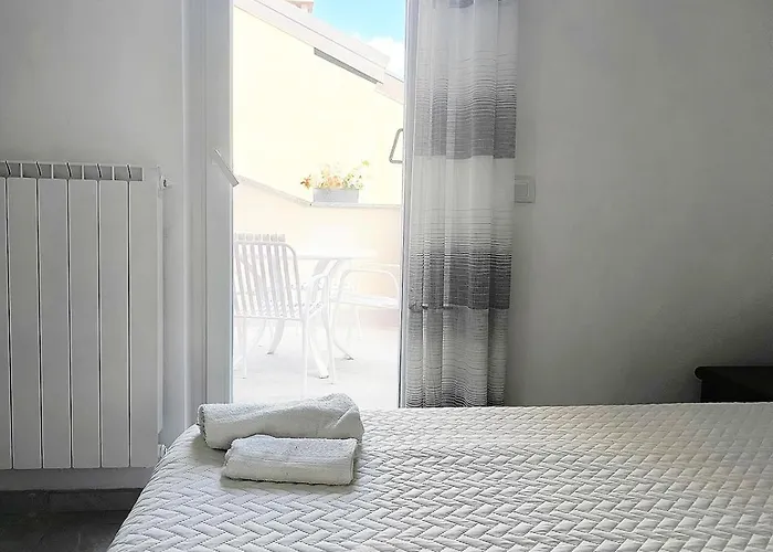 Apartament Eden Just A Few Minutes From Maggiore *